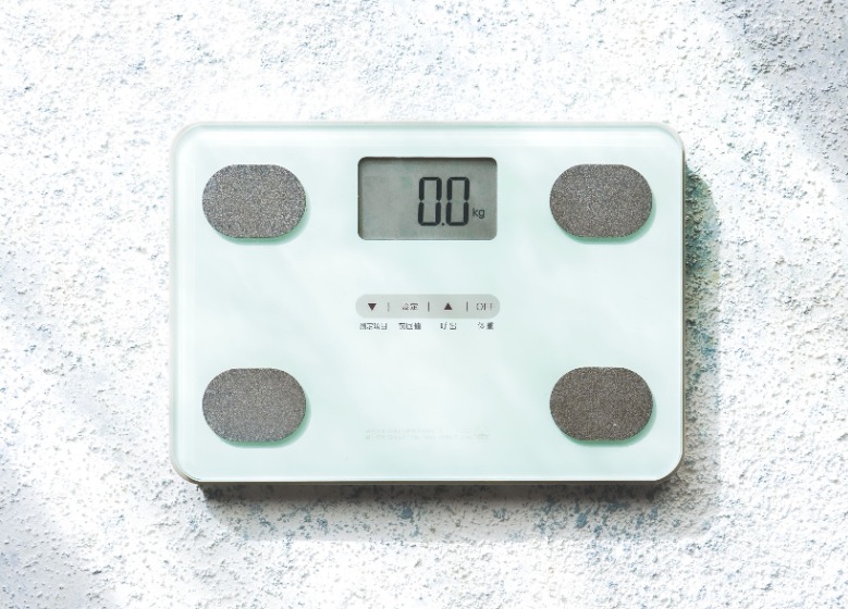 フリー画像‗体重計
